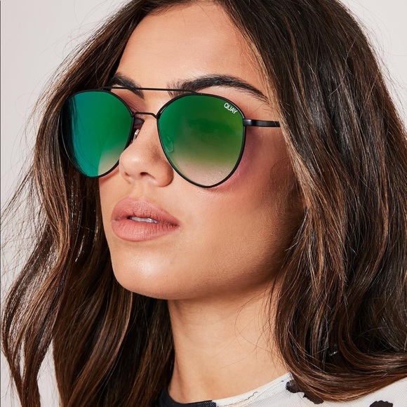 Quay Australia Accessories - NEW QUAY Sunnies DRAGONFLY Black/Pink +Bag Aviator